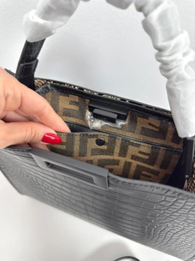 کیف کروکدیلی مات فندی