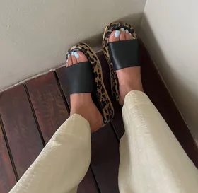 صندل زنانه لژ دار مدل کیمی