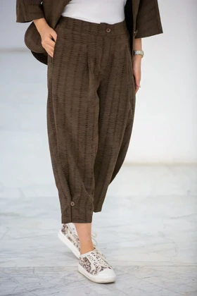 شلوار زنانه شنل مچ دکمه