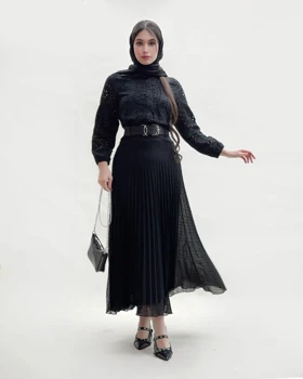 دامن آستردار پلیسه