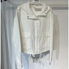 بامبر جکت زنانه سفید سوانا (Swana) سین استایل