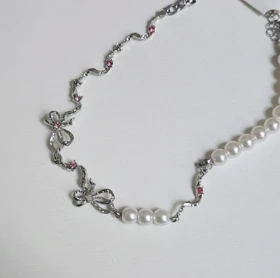 گردنبند پاپیون ومروارید پینترستی