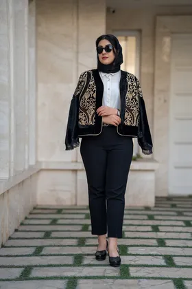 کت مجلسی مخمل سوزندوزی مشکی طرح نیلماه