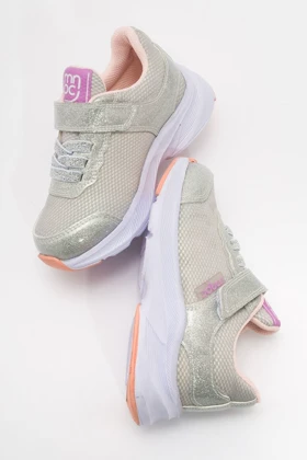 کفش پیاده روی بچگانه mnpc mnpc