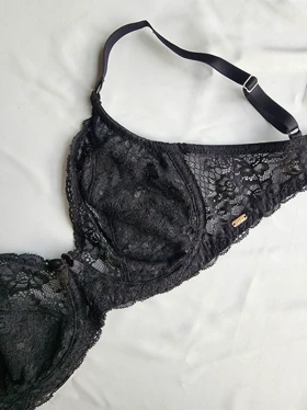 سوتین تک فنردار بدون ابر مینی مایزر SATER SEEN کد: 1060