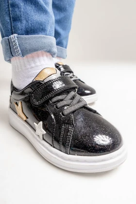 کفش های روزمره بچگانه mnpc mnpc