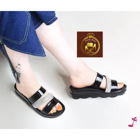 صندل روفرشی طبی زنانه مشکی و قرمز