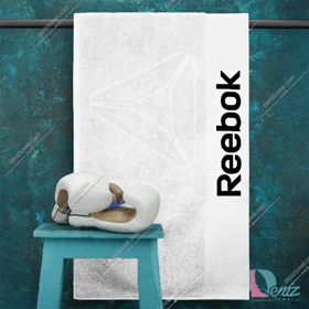 حوله ورزشی Reebok رنگ سفید بزرگ