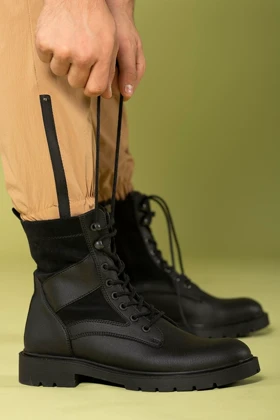 بوت و نیم بوت مردانه ریکن riccon