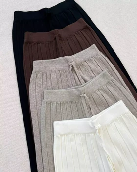 شلوار پلیسه بافت کد 5320