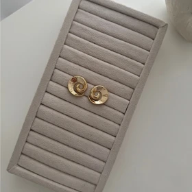 گوشواره پیچی