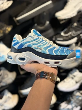 کتانی زنانه نایک تی ان