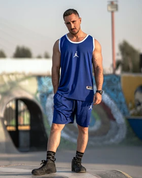 ست بسکتبالی جردن آبی