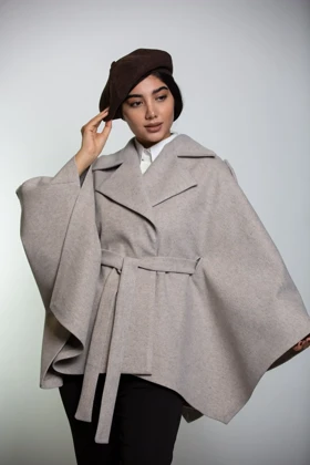 پالتو پانچ فوتر یقه E (کرم)