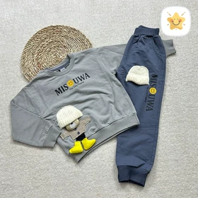 بلوز شلوار پسرانه عروسک دار دورس عالی مناسب 2 تا 6 سال