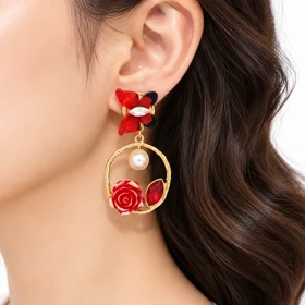 گوشواره رنگی مجلسی کدgrm289 گالری زیورآلات آوآرین