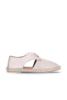 کفش کلاسیک زنانه bueno