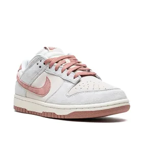 کتانی نایک اس بی بدون ساق فسیل رز Nike SB Dunk Low "Fossil Rose" sneakers