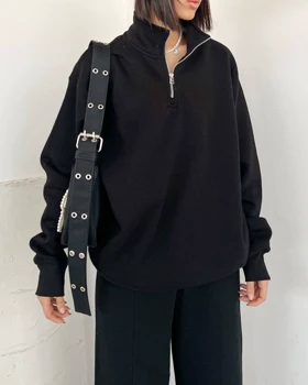 نیم زیپ مشکی برند pull&bear🖤