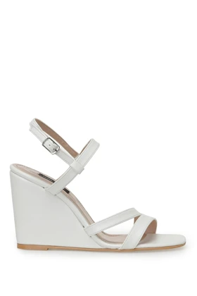 صندل زنانه اورجینال nine-west nine-west