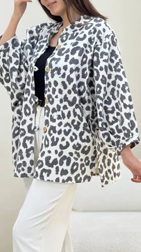 شومیز باکسی طرحدار