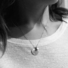 گردنبند نقره حکاکی "کالکشن حرف عشق+حرف تو" کد 05121204