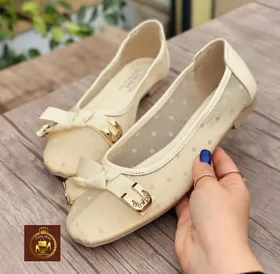 بابت کالج عروسکی توری زنانه