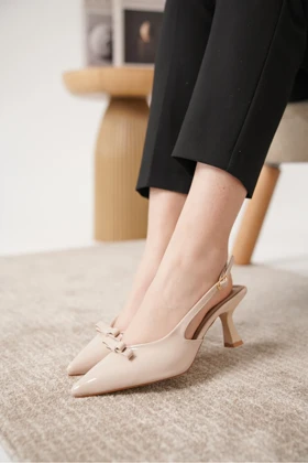 کفش پاشنه‌بلند کلاسیک زنانه داکستورز daxtors