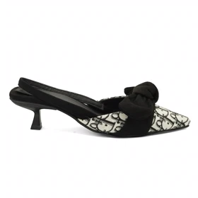 کفش مجلسی زنانه پاشنه‌دار3 سانت مدل 4027 _ sandal valentino