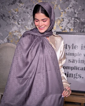 شال ابریشم ژاکارد گوچی