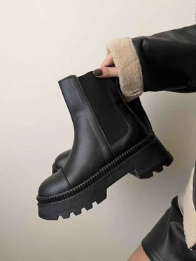 نیمبوت چرم بغل کش