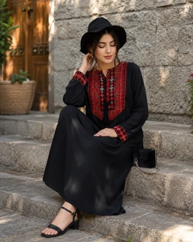 ساحلی یقه سنتی گلدوزی شده