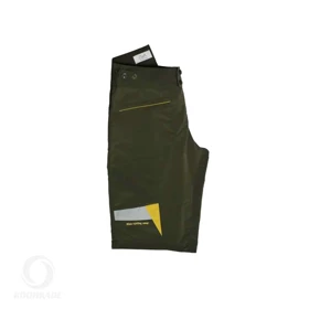 شلوارک ریسا