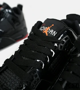 کتانی ساق‌دار زنانه و مردانه مشکی ورنی Nike air jordan 4