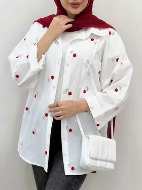 شومیز گل‌دار بنفشه