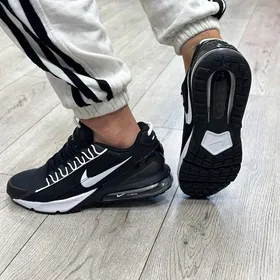 کتانی مردانه مدل نایک ایرمکس پلاس nike air max رنگ مشکی کپسول دار