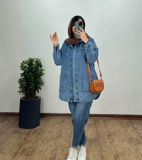 کت جین آلیس با قد بلندتر