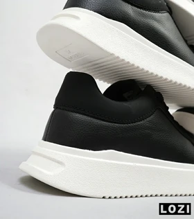 کفش کتانی مردانه مشکی PULL & BEAR