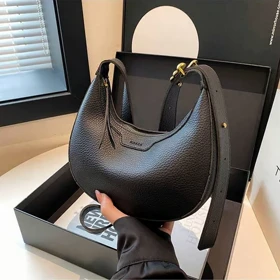 کیف دستی/دوشی زنانه وارداتی برند KO&SK کد KS-9332