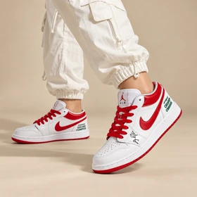 کتانی زنانه نایک مدل Air Jordan قرمز سفید _ کد 3793