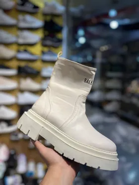 چکمه زمستانی مدل بوت خارجی Balenciga کرم