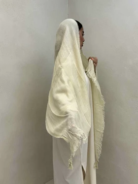 شال کنفی منگوله‌دار
