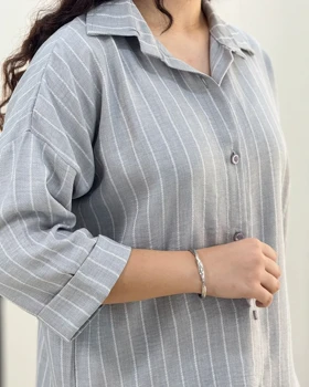 شومیزکجراه دیپلمات ملکا