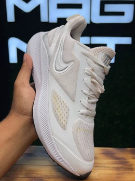 کتانی NIKE گاید10 سفید