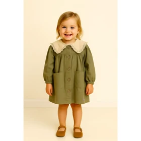 پیراهن بچگانه با یقه بزرگ و دکمه جلو