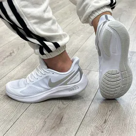 کتانی مردانه زنانه مدل نایک ایر زوم گاید nike air zoom guide رانینگ رنگ سفید