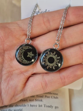 گردنبند ست کاپلی ماه و خورشید شبتاب