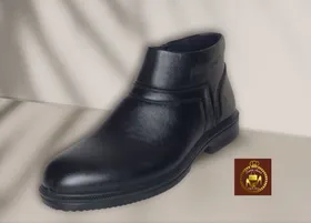 نیم بوت مردانه چرم و طبی
