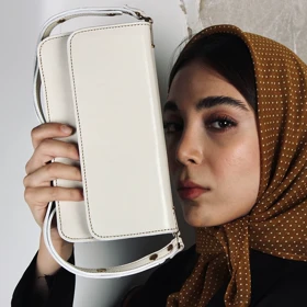 کیف دوشی چرم زنانه مدل d084 -- gb