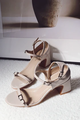 کفش پاشنه‌بلند کلاسیک زنانه polka-store polka-store